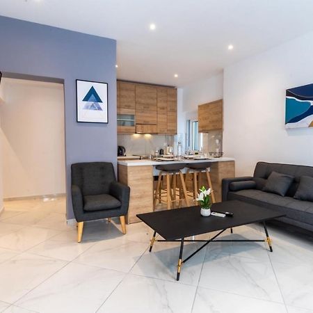 Aiolos Luxury Suite 3 Agios Dimitrios Near Metro Афіни Екстер'єр фото